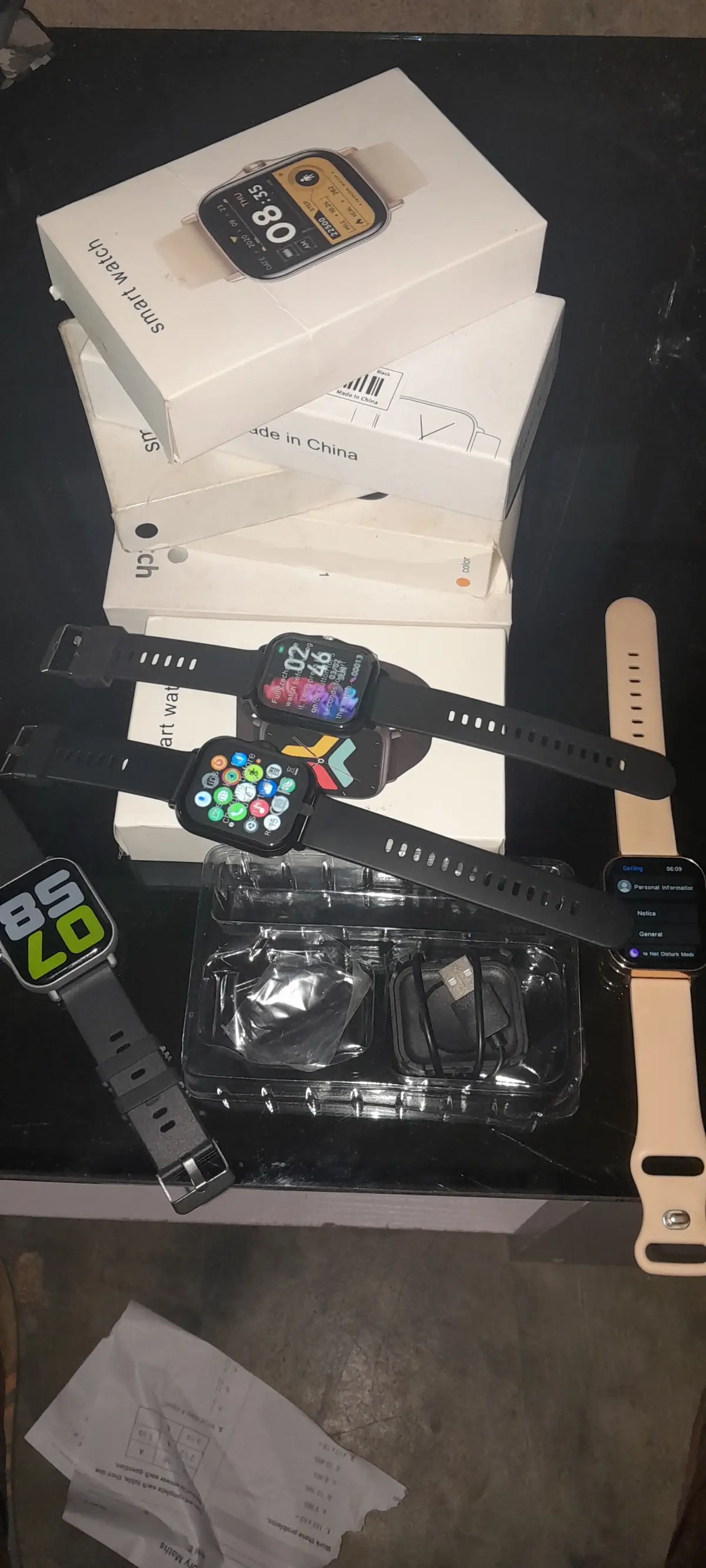 Smart watch, Stylish - Image 1