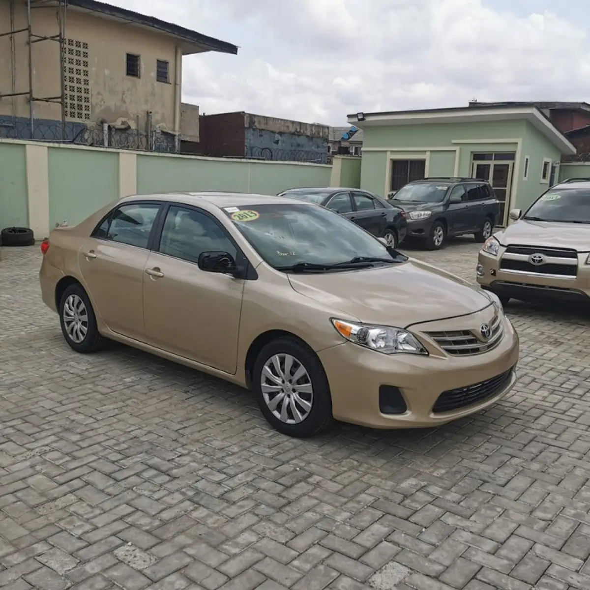 Neat Toyota Corolla for sale - Image 3