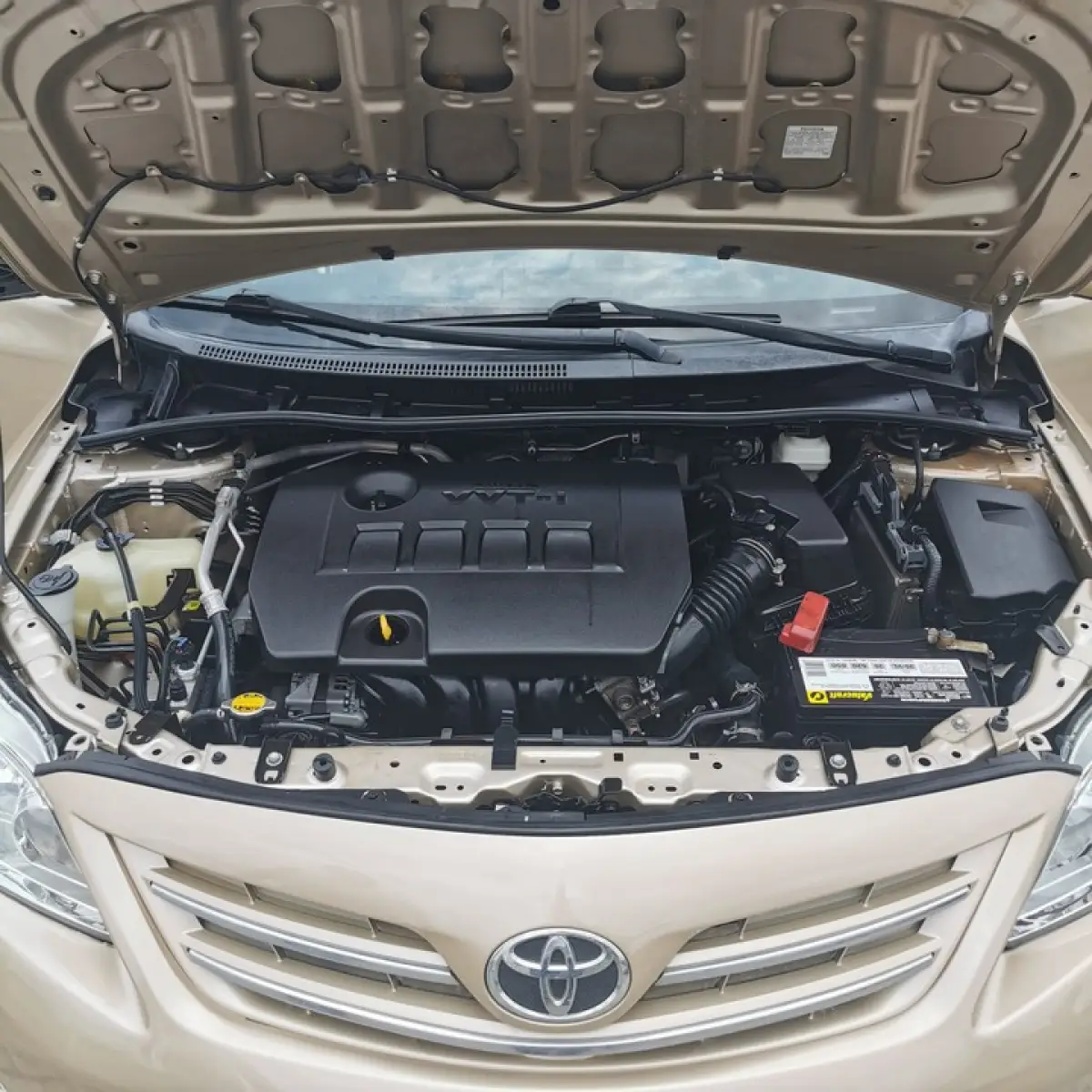 Neat Toyota Corolla for sale - Image 6