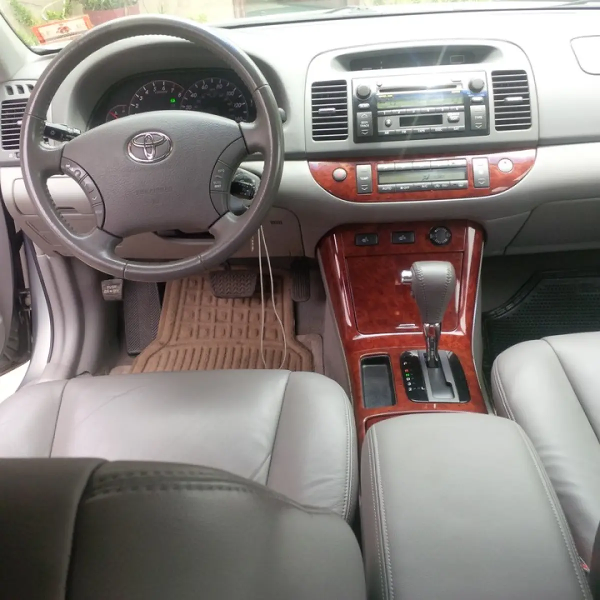 Toyota Camry for sale - Image 2