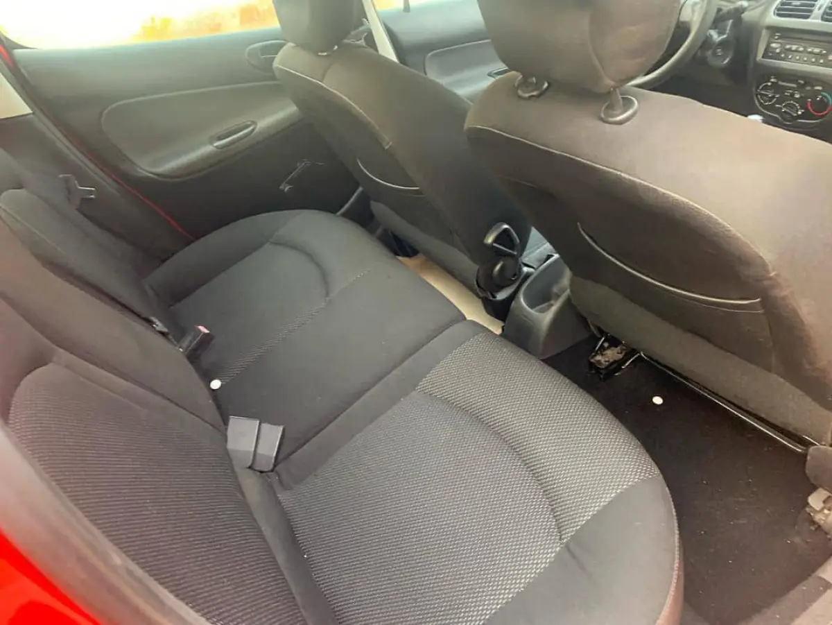 Buy and drive Toyota RAV4 - Image 3