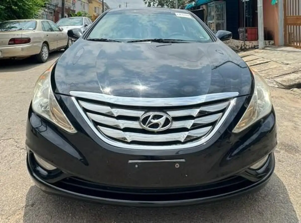 2014 Toyota Hyundai sonata for sale - Image 4