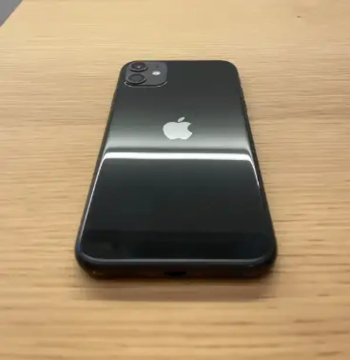 iPhone 11 128 GB - Image 2
