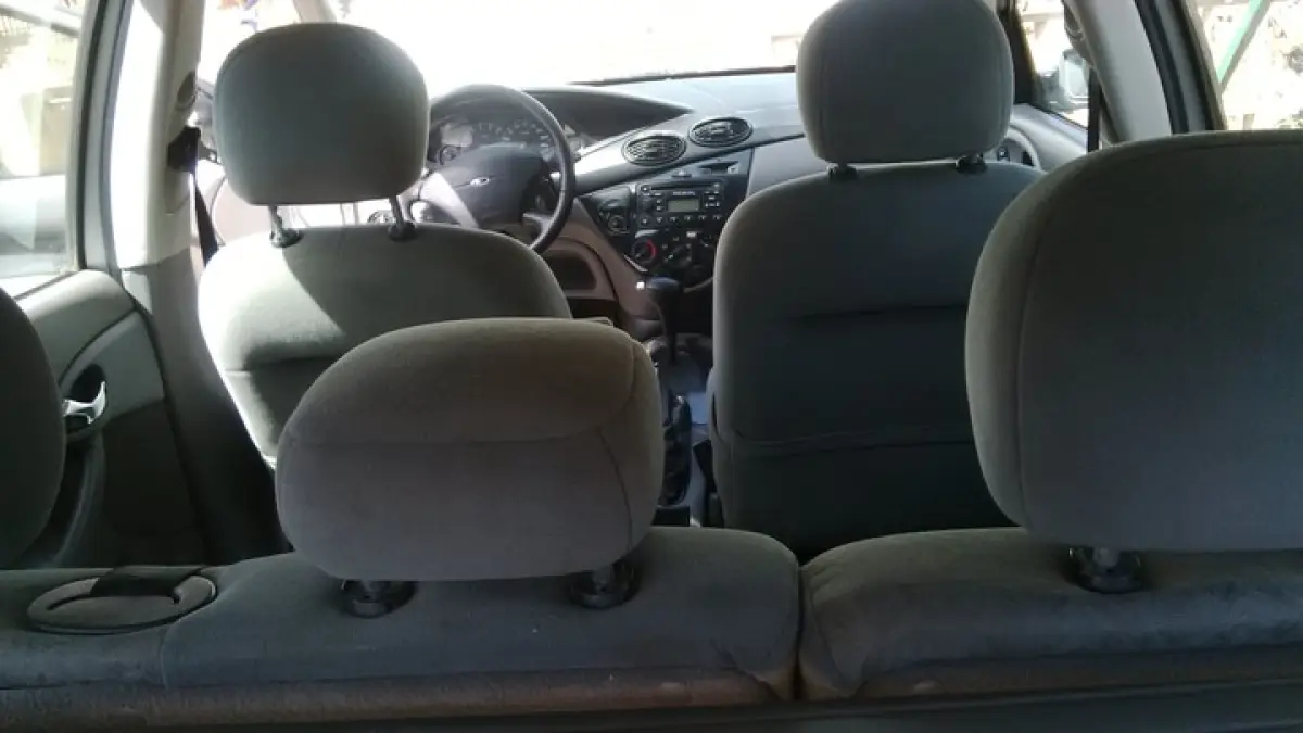 Ford Focus Wagon - Image 3