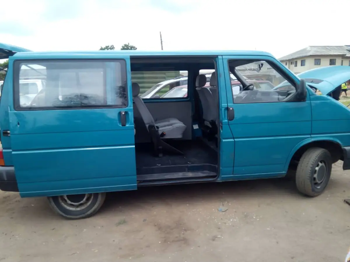 Volkswagen Bus For Sales - Image 4