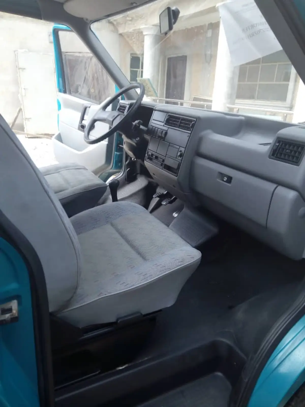 Volkswagen Bus For Sales - Image 6