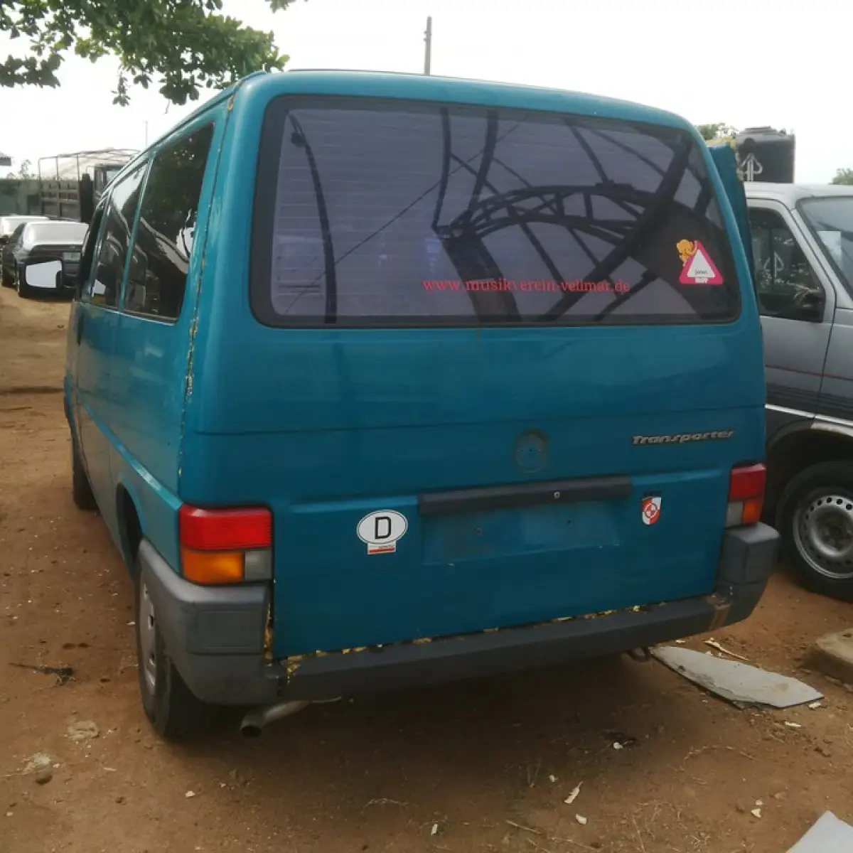 Volkswagen T4 00 Petrol Engine Bus - Image 2