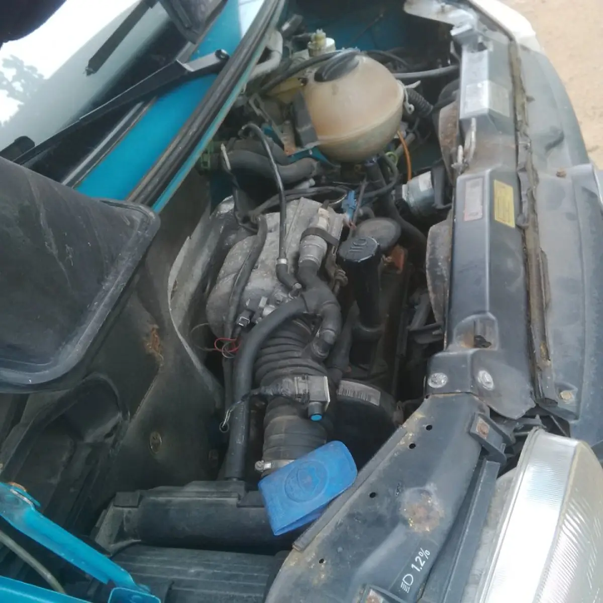 Volkswagen T4 00 Petrol Engine Bus - Image 4