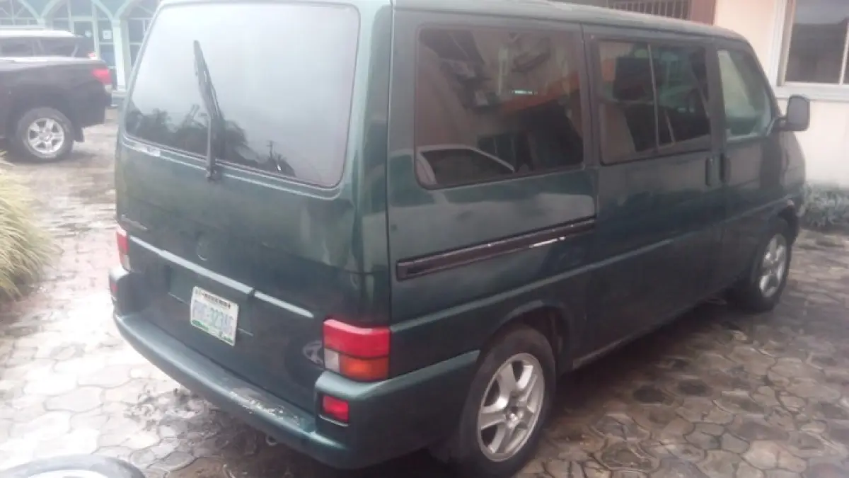 Neat Used Volkswagen bus Eurovan T4 For Sale - Image 3