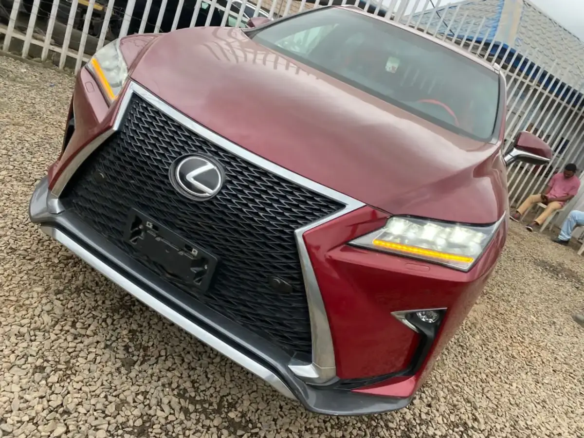 Lexus Fsport 350 - Image 1