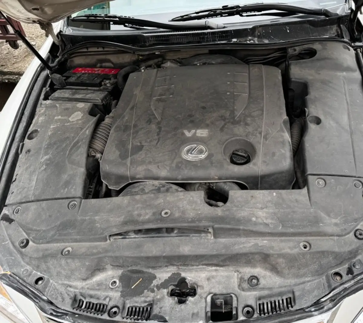 Super clean Lexus Is250 - Image 3