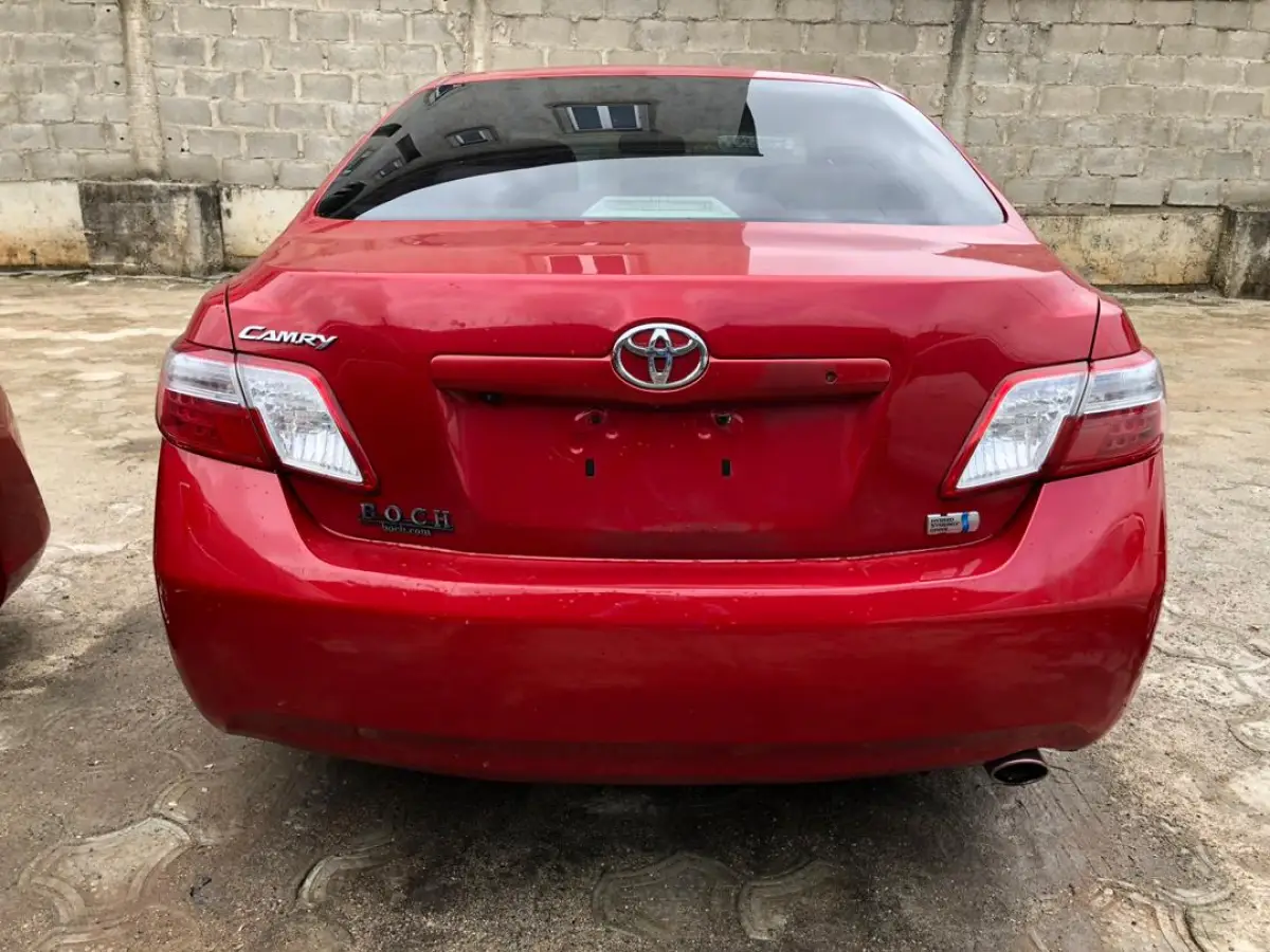 Lagos Cleared 2008 Toyota Camry Hybrid - Image 8
