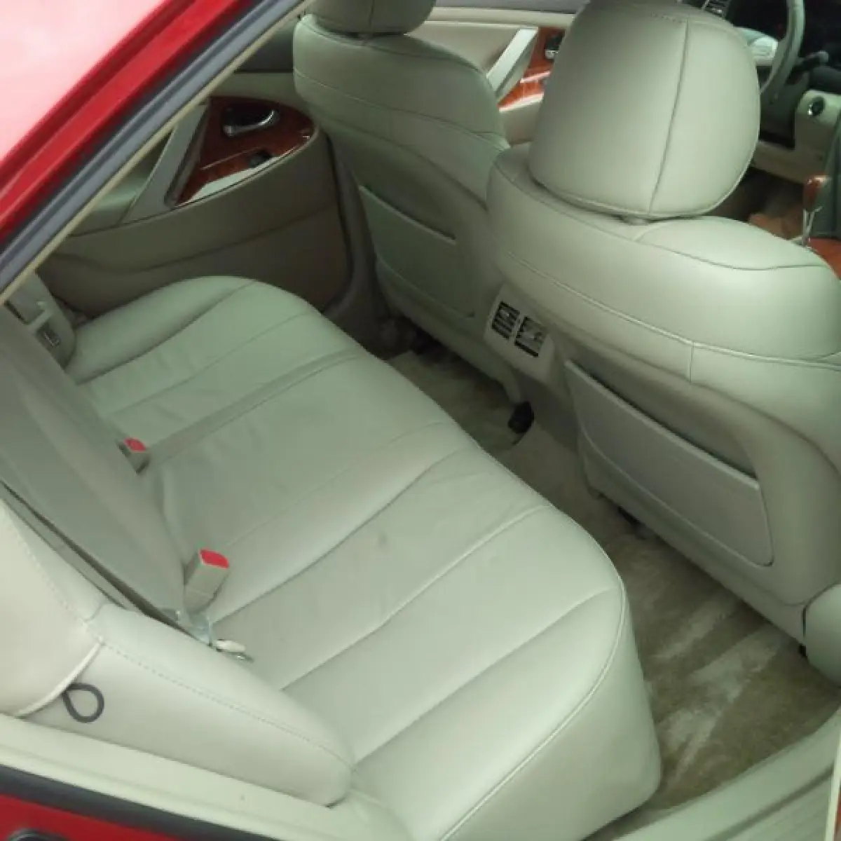 Very Clean Toyota Camry 2009 With Affodable Price For Sale - Image 2