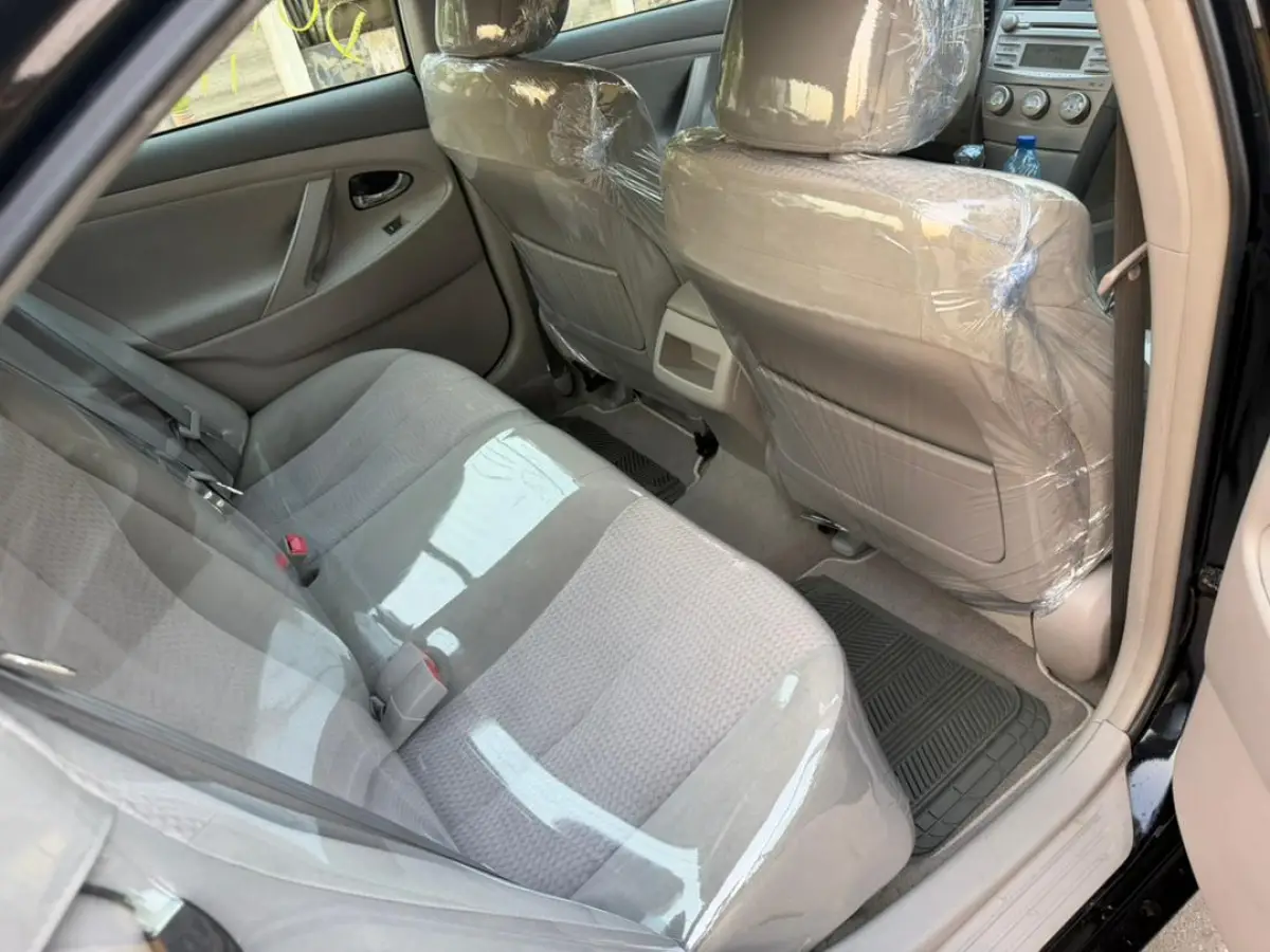 Toyota Camry 2011, Direct foreign used - Image 3