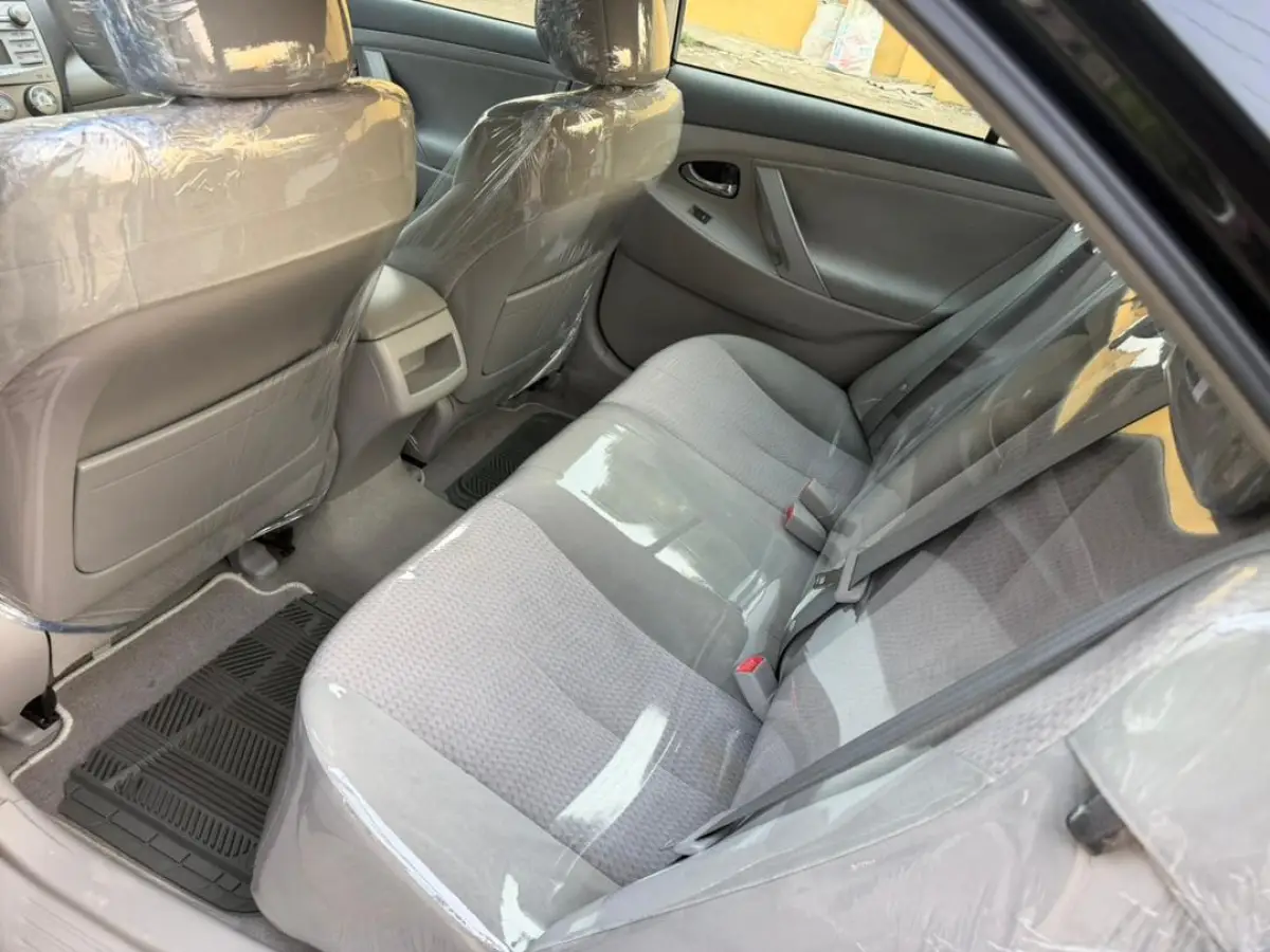 Toyota Camry 2011, Direct foreign used - Image 8