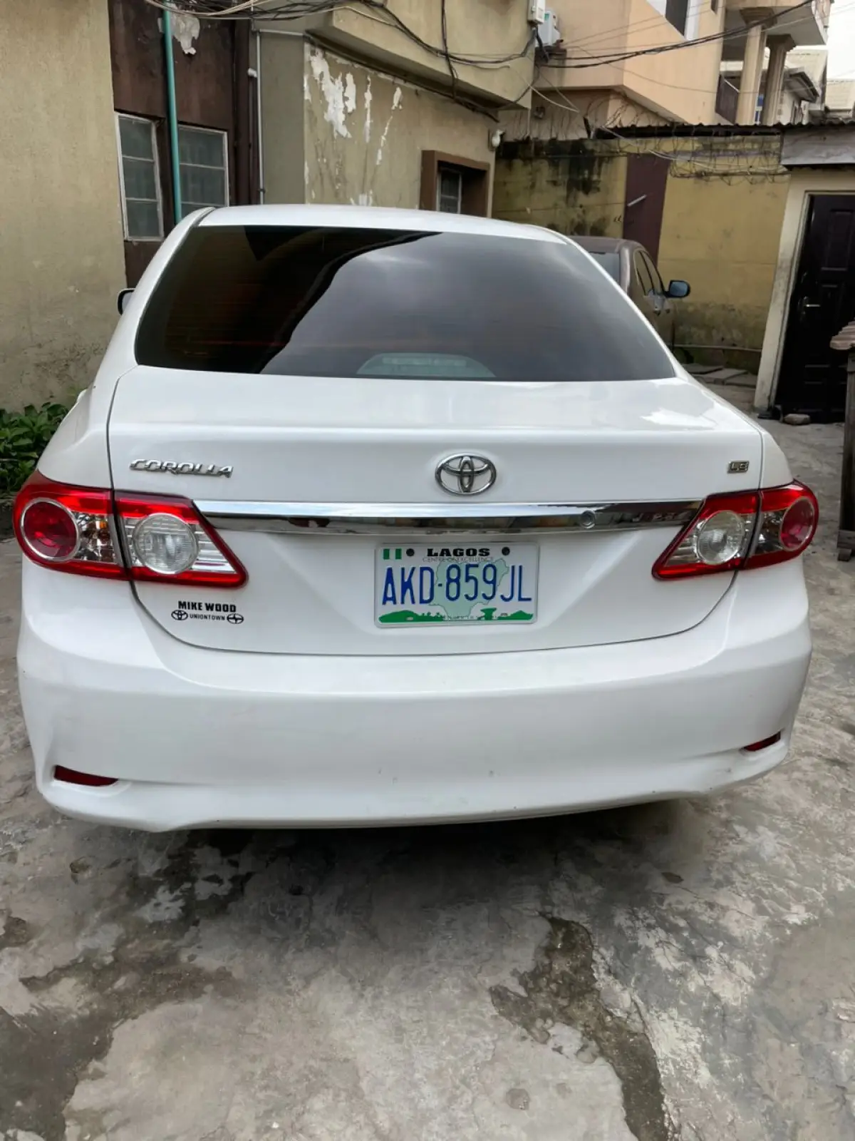 Toyota Corolla 2013 - Image 2