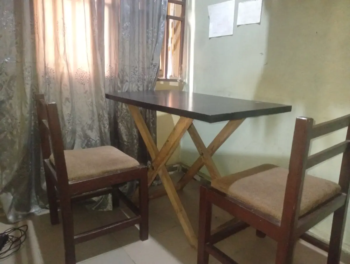 table set - Image 6
