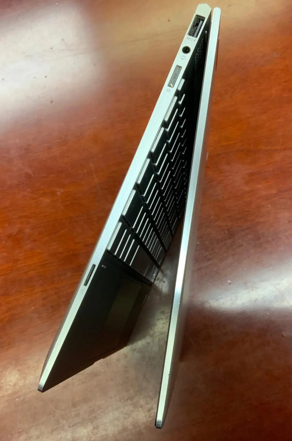 HP Spectre x360 13-ae Core i7 8th Gen - Image 1