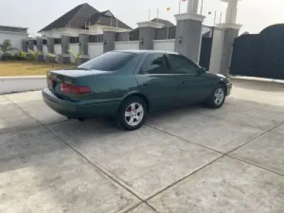 Toyota Camry 2000
