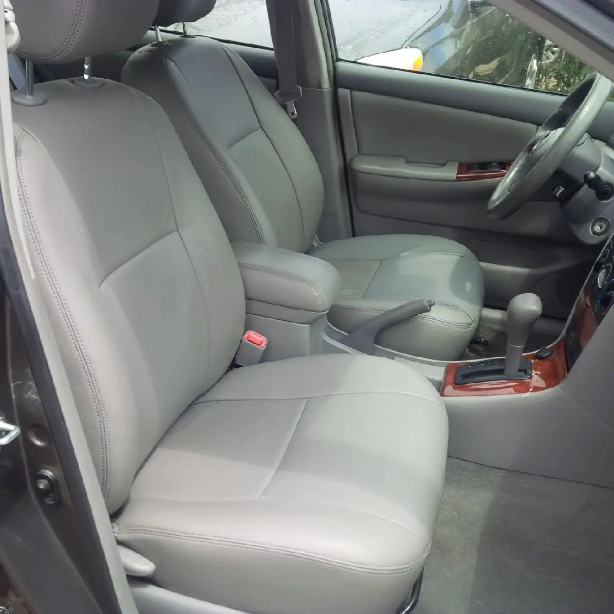 Toyota Corolla LE 2007 (Leather Interior) - Image 5