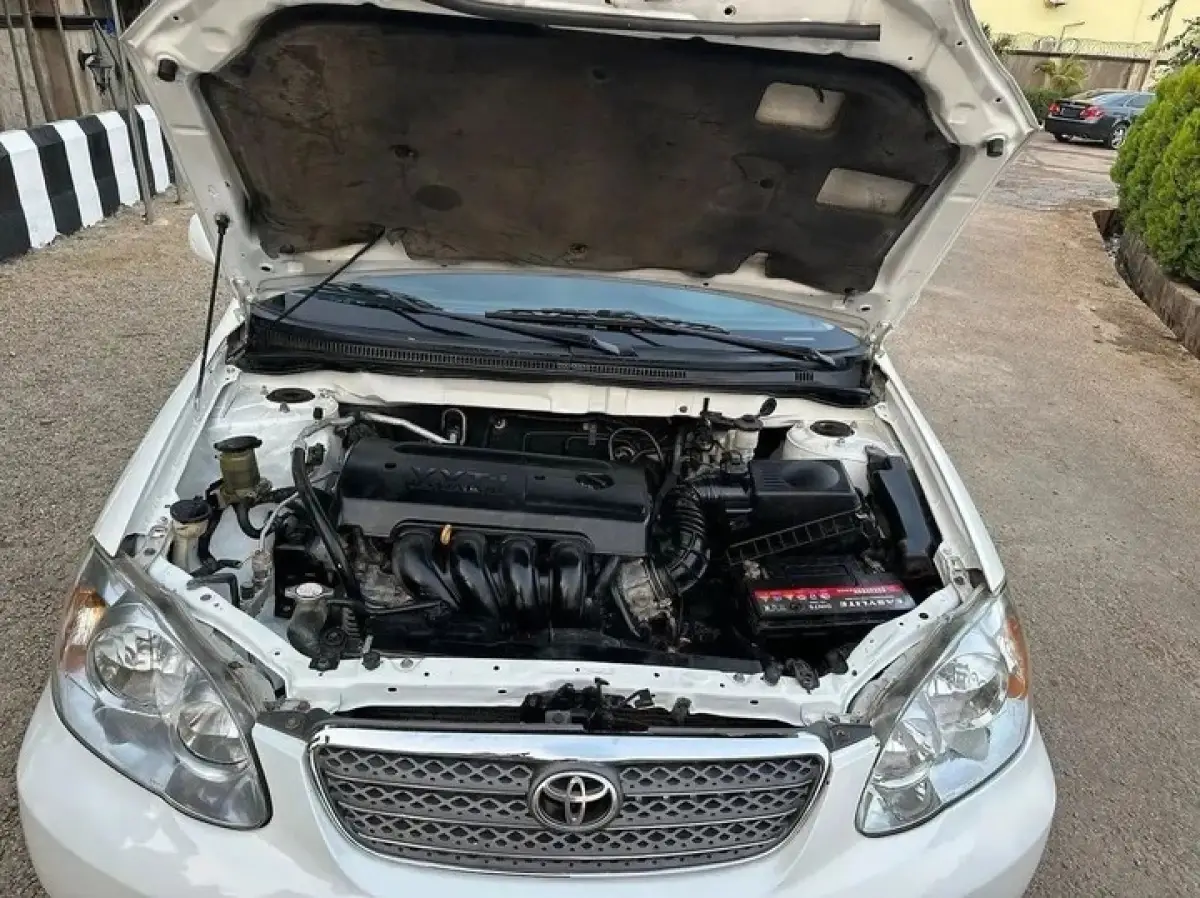 Used 2007 Toyota Corolla Le - Image 4