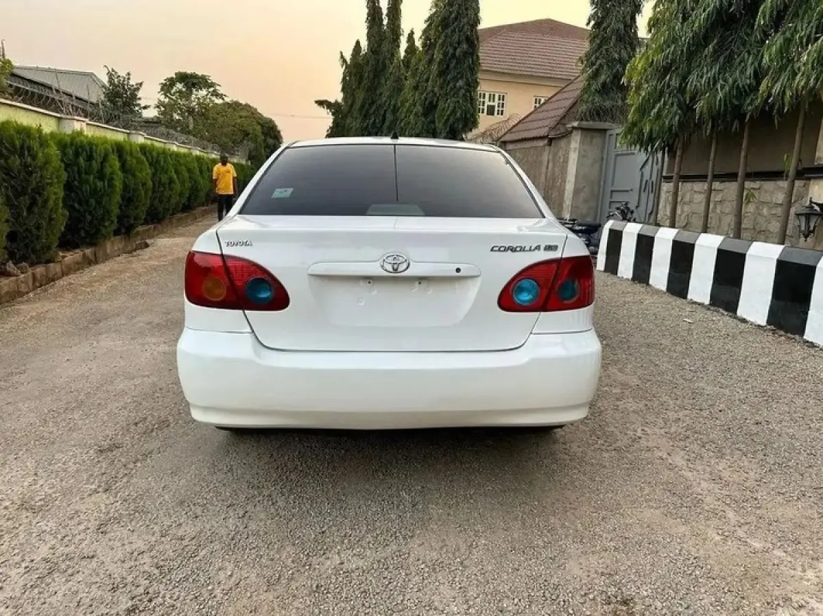 Used 2007 Toyota Corolla Le - Image 8