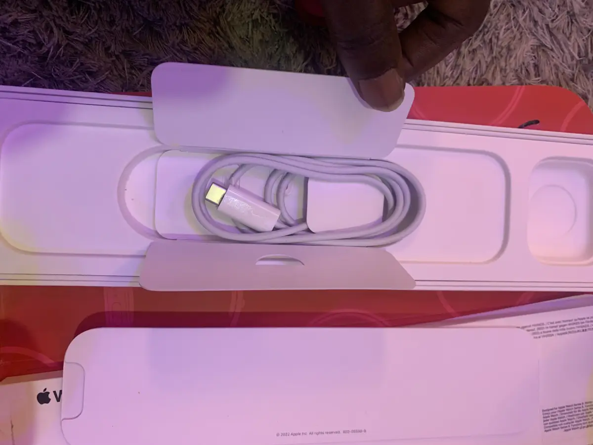 Apple Watch Series 8 45MM LTE - Image 2