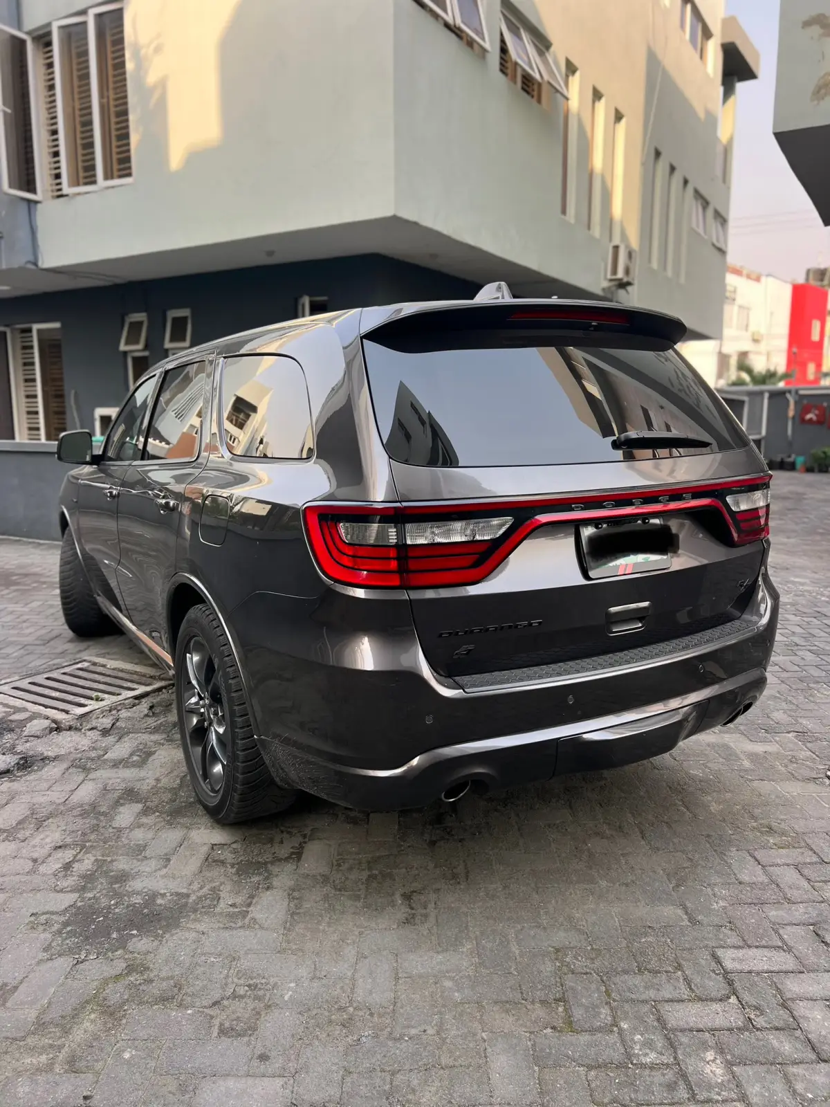 2022 Dodge Durango HEMI Race Track - Image 11