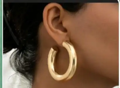 Ladies earrings