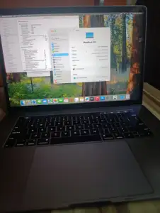 MacBook pro 15 inch 2019