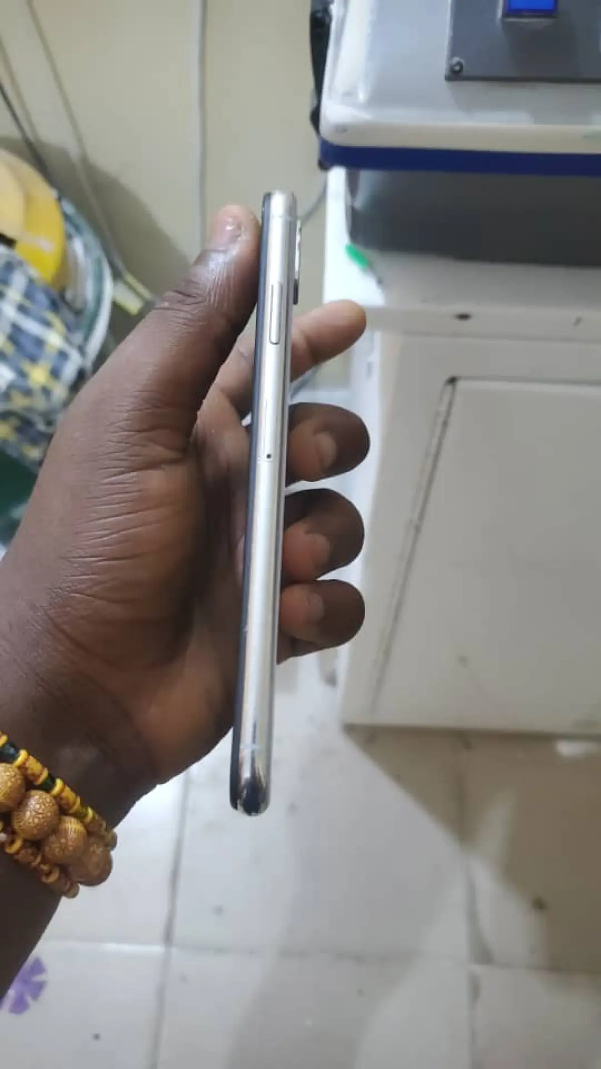 IPhone x Mars - Image 2