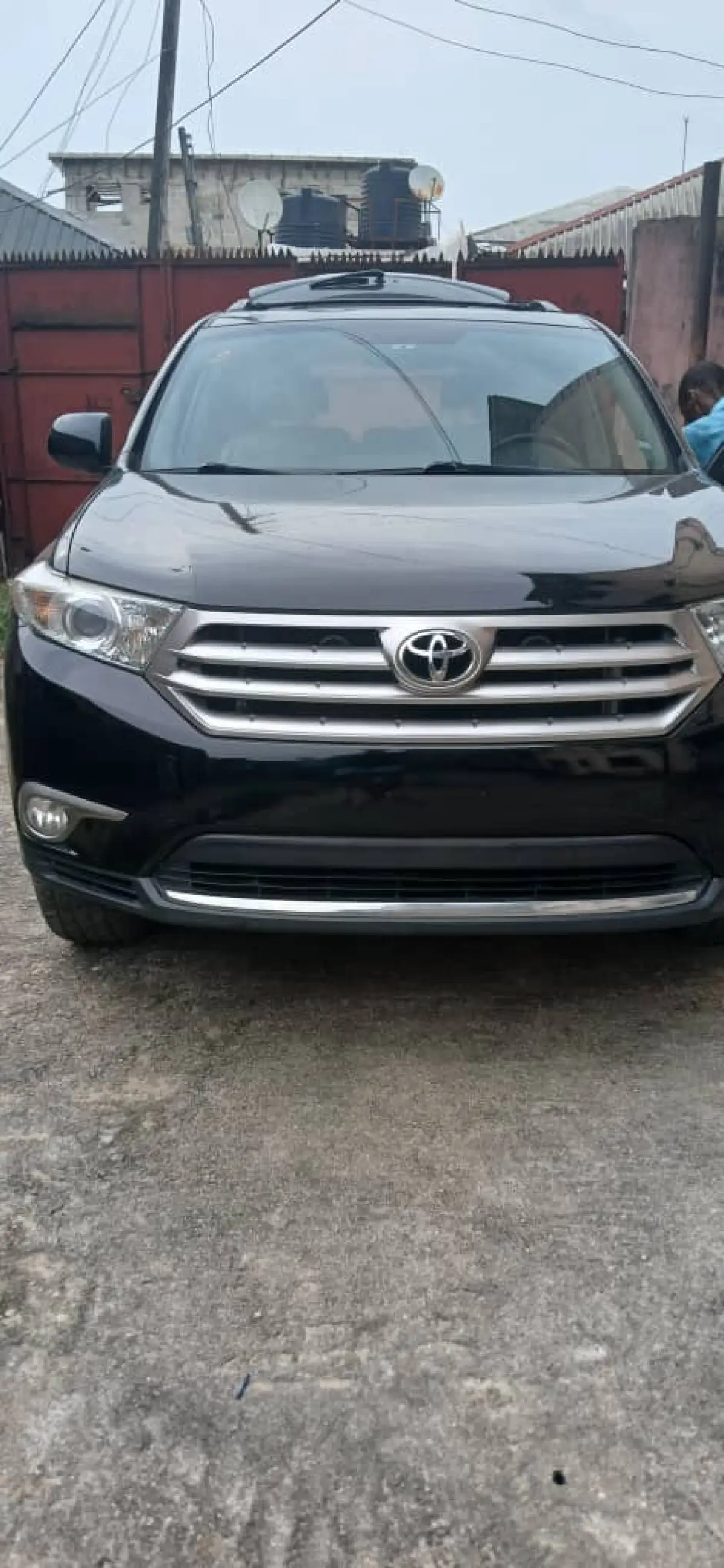 Cheap Toyota Highlander - Image 1