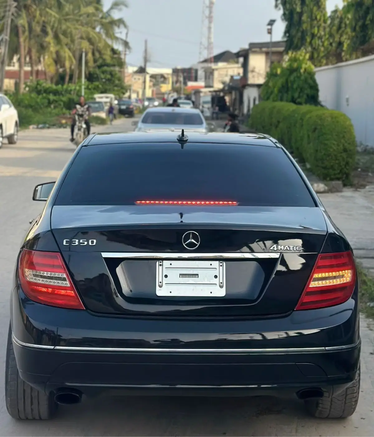 2009 Mercedes Benz C350 - Image 3