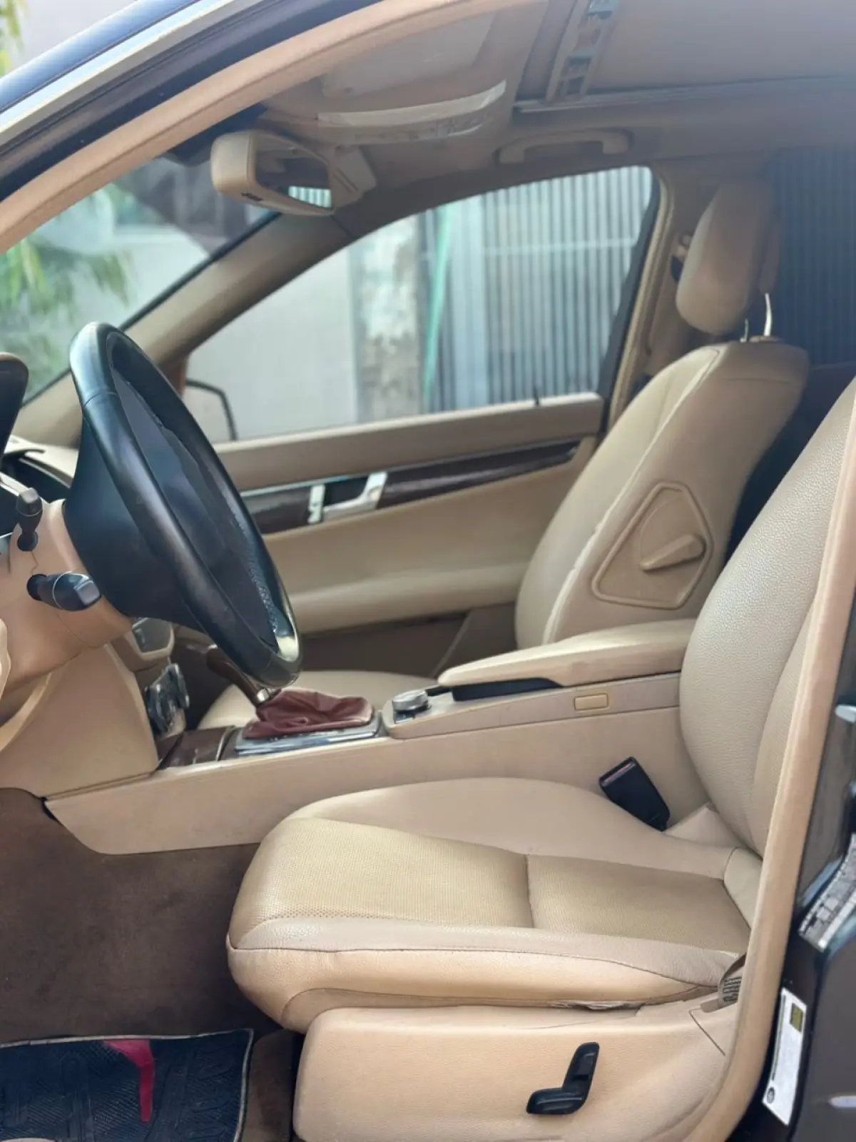 2009 Mercedes Benz C350 - Image 7