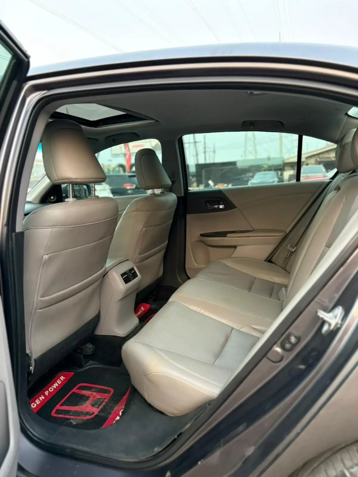 2015 Honda Accord - Image 5