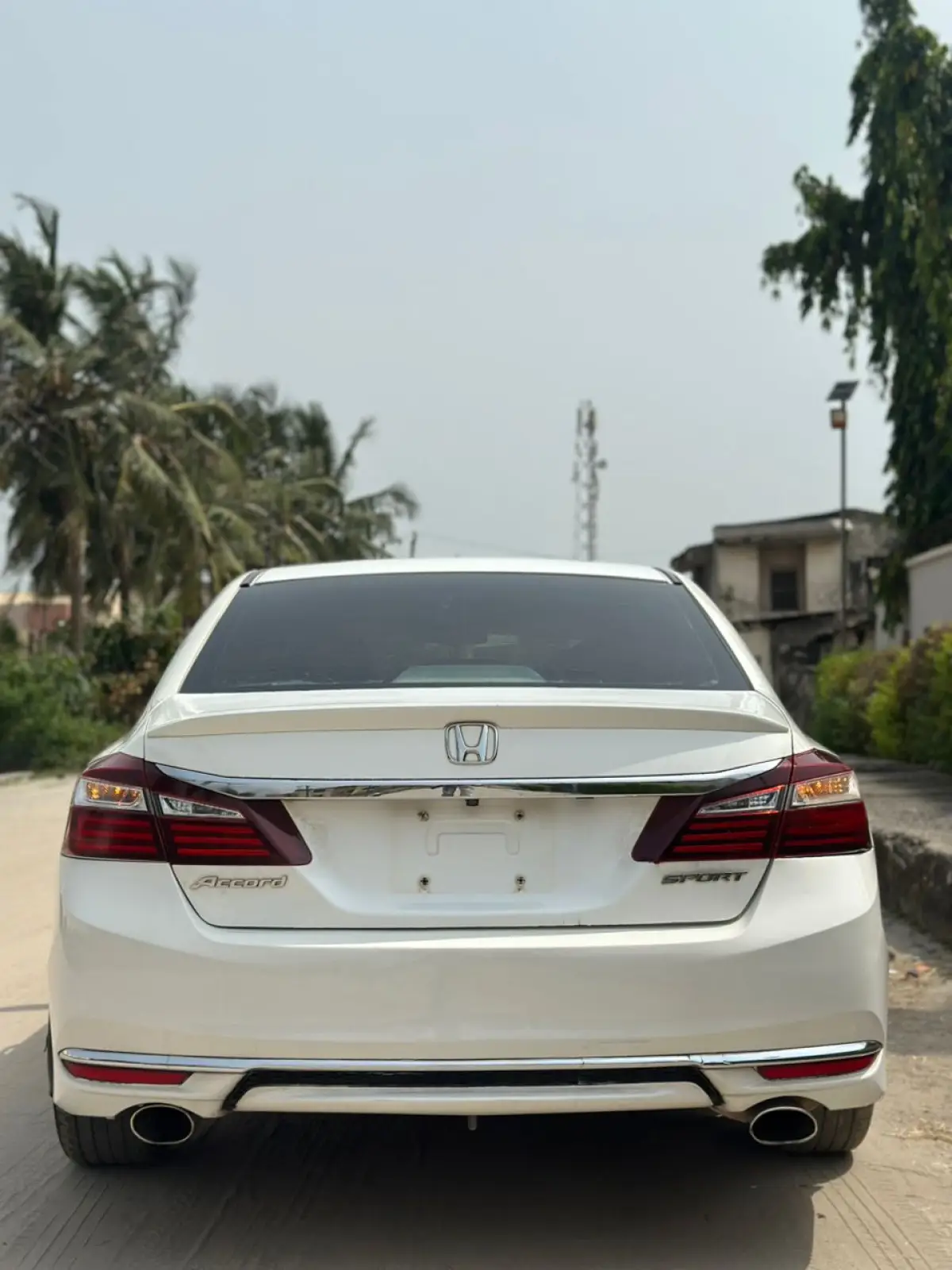 Very Clean 2015 Honda Accord Sport - Image 10