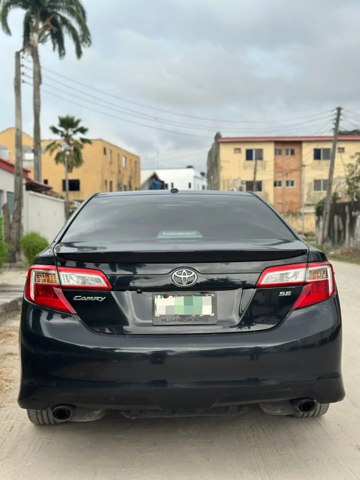 Extremely Neat 2014 Toyota Camry Sport - Image 5