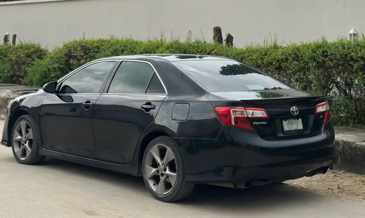 Extremely Neat 2014 Toyota Camry Sport - Image 7