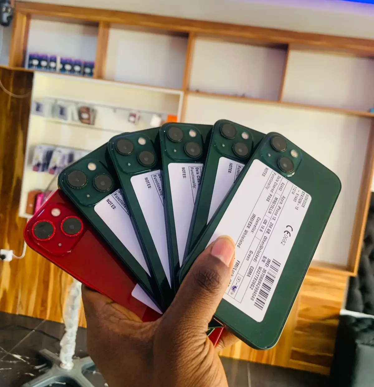 13 256gb Uk used - Image 1