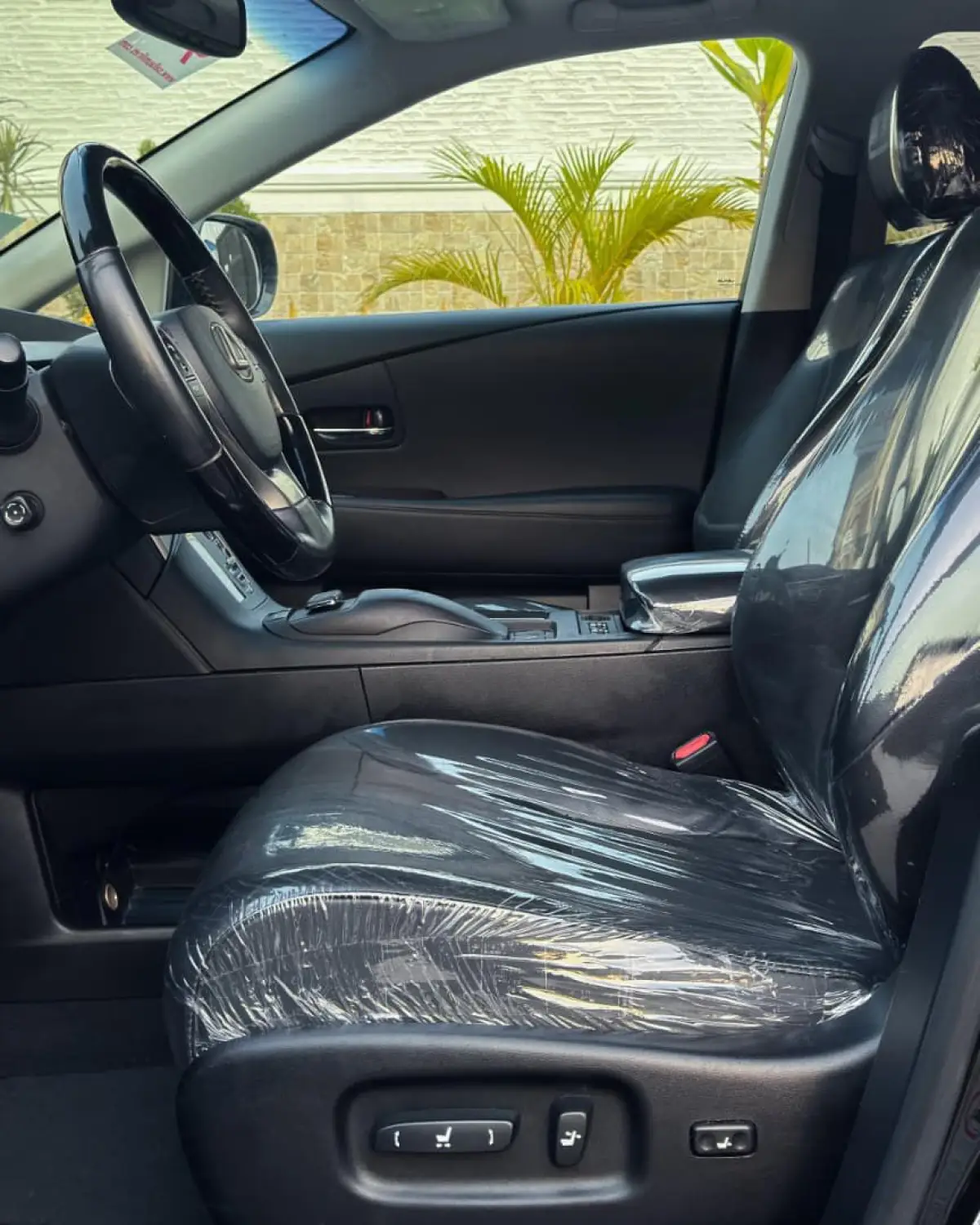 Lexus RX350 2015 Full Option - Image 4