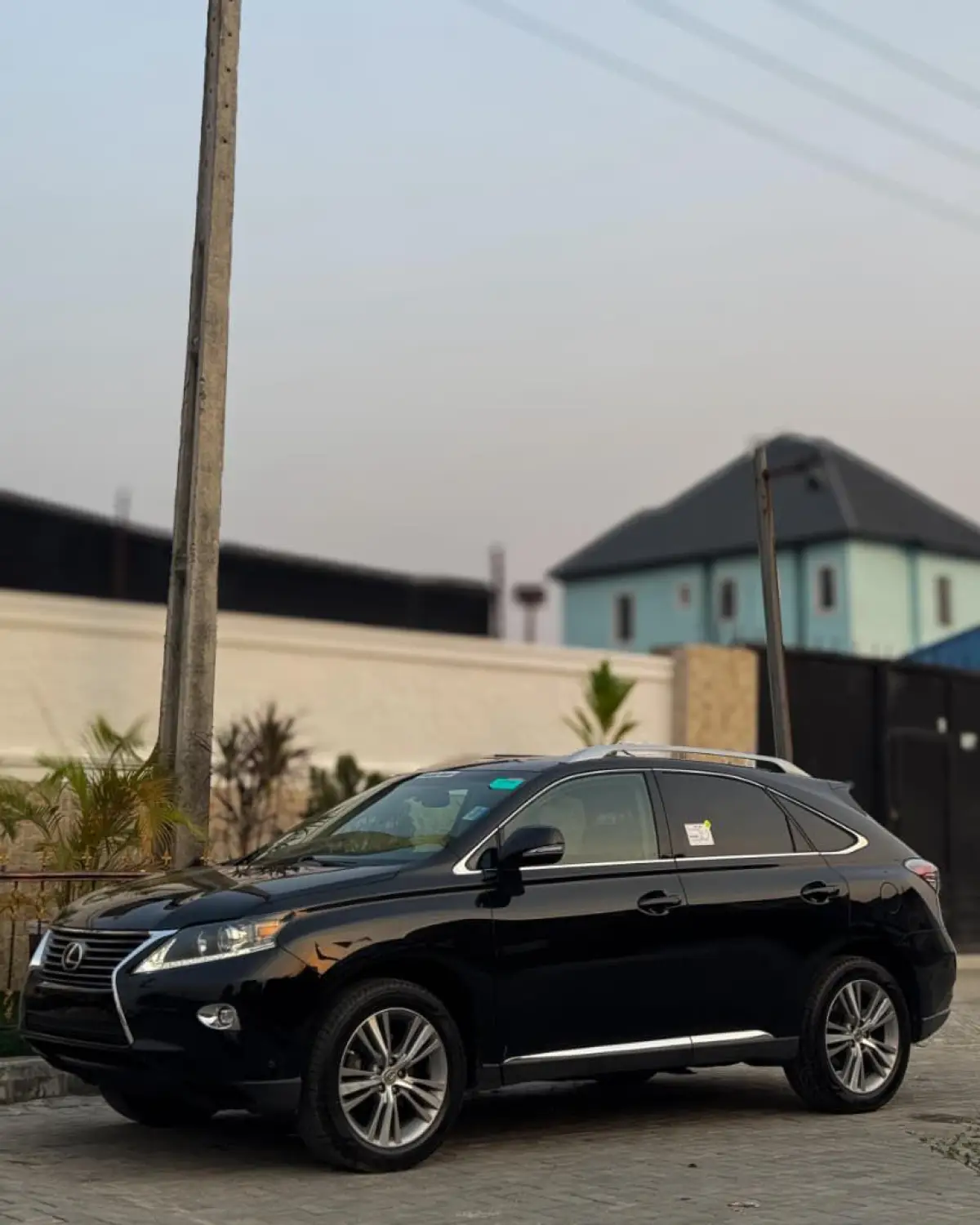 Lexus RX350 2015 Full Option - Image 8