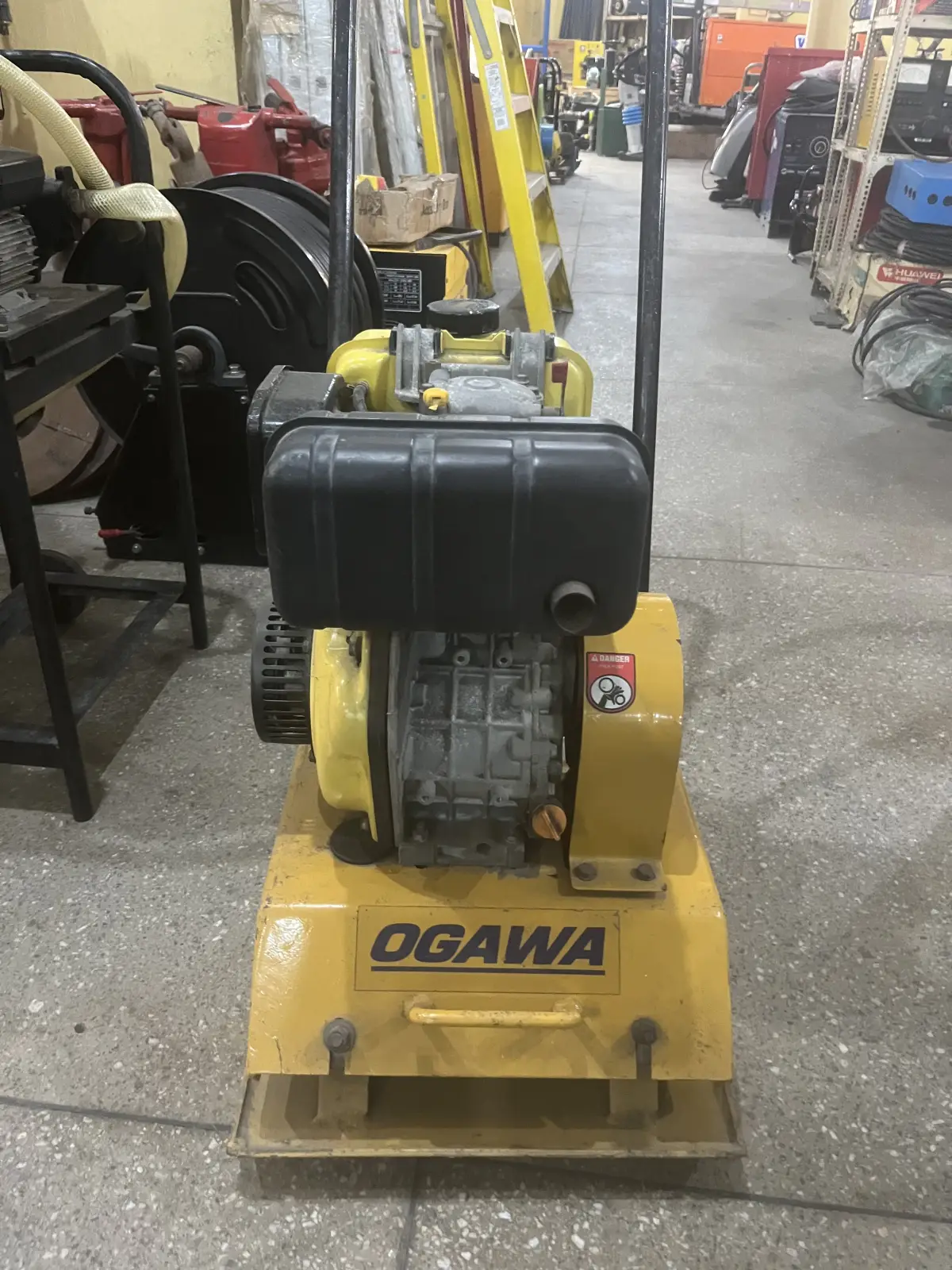 Plate Compactor Yp80 (Ogawa) - Image 4