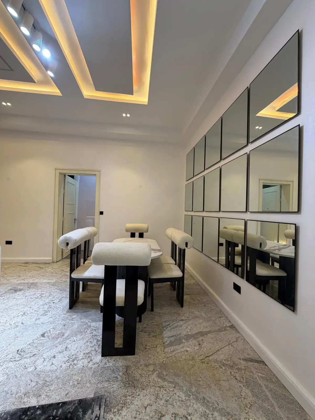 To Let furnished 3bedrooms with bq at katampe extension - Image 2