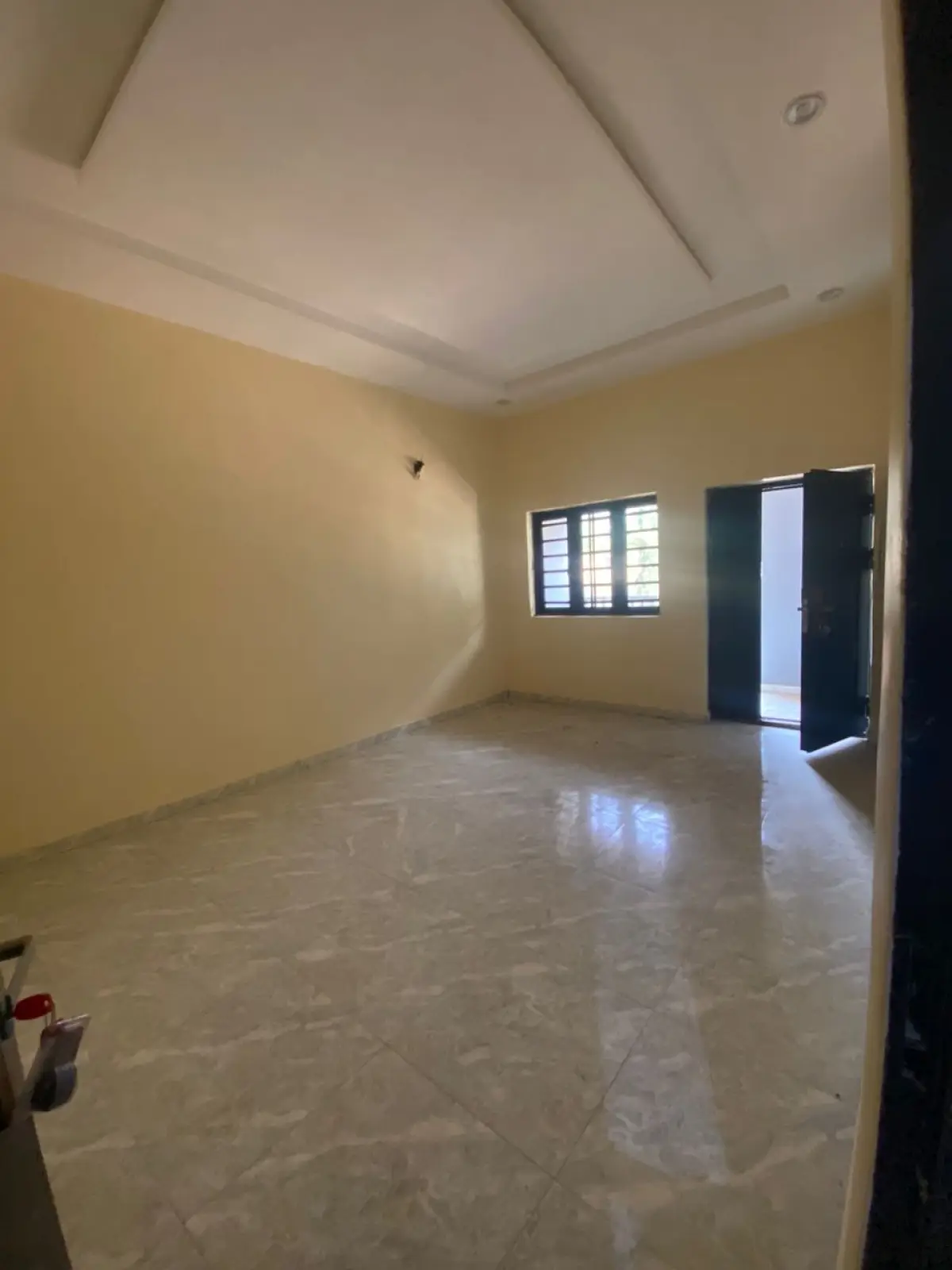 To Let New Standard 3bedrooms at Gwarinpa estate - Image 1