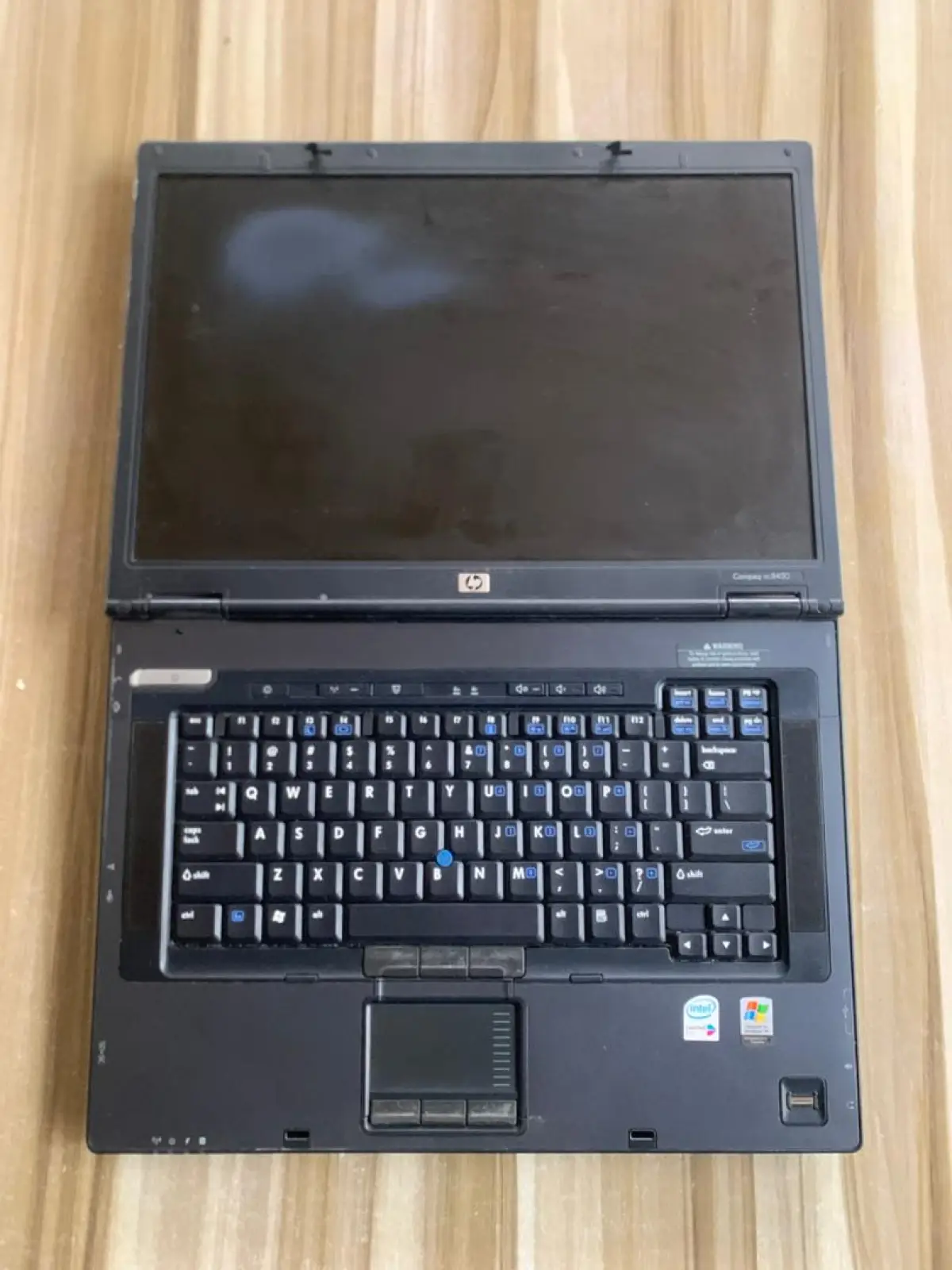 Laptop - Image 4