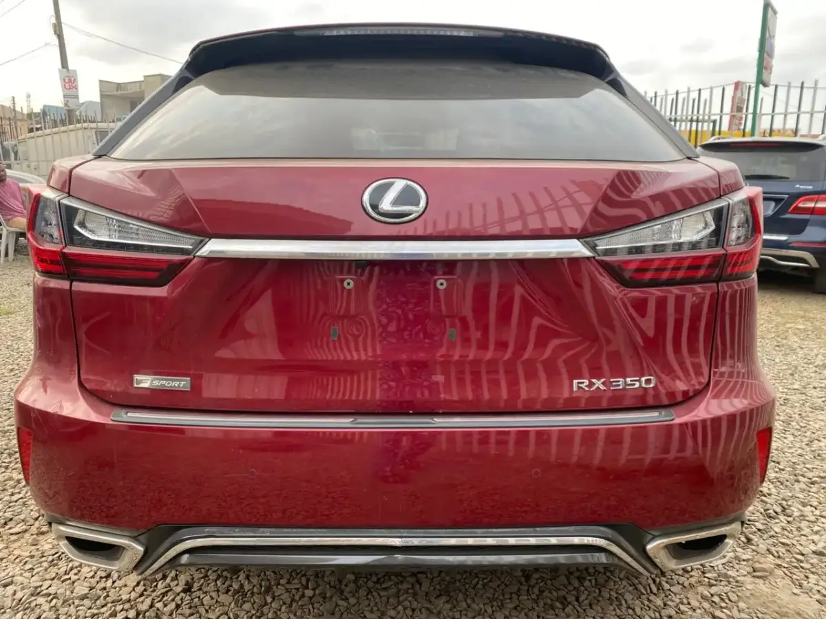 Lexus Fsport 350 - Image 10