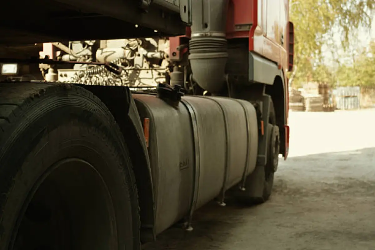 Trailer Head For Longterm Hire or Lease - Image 7