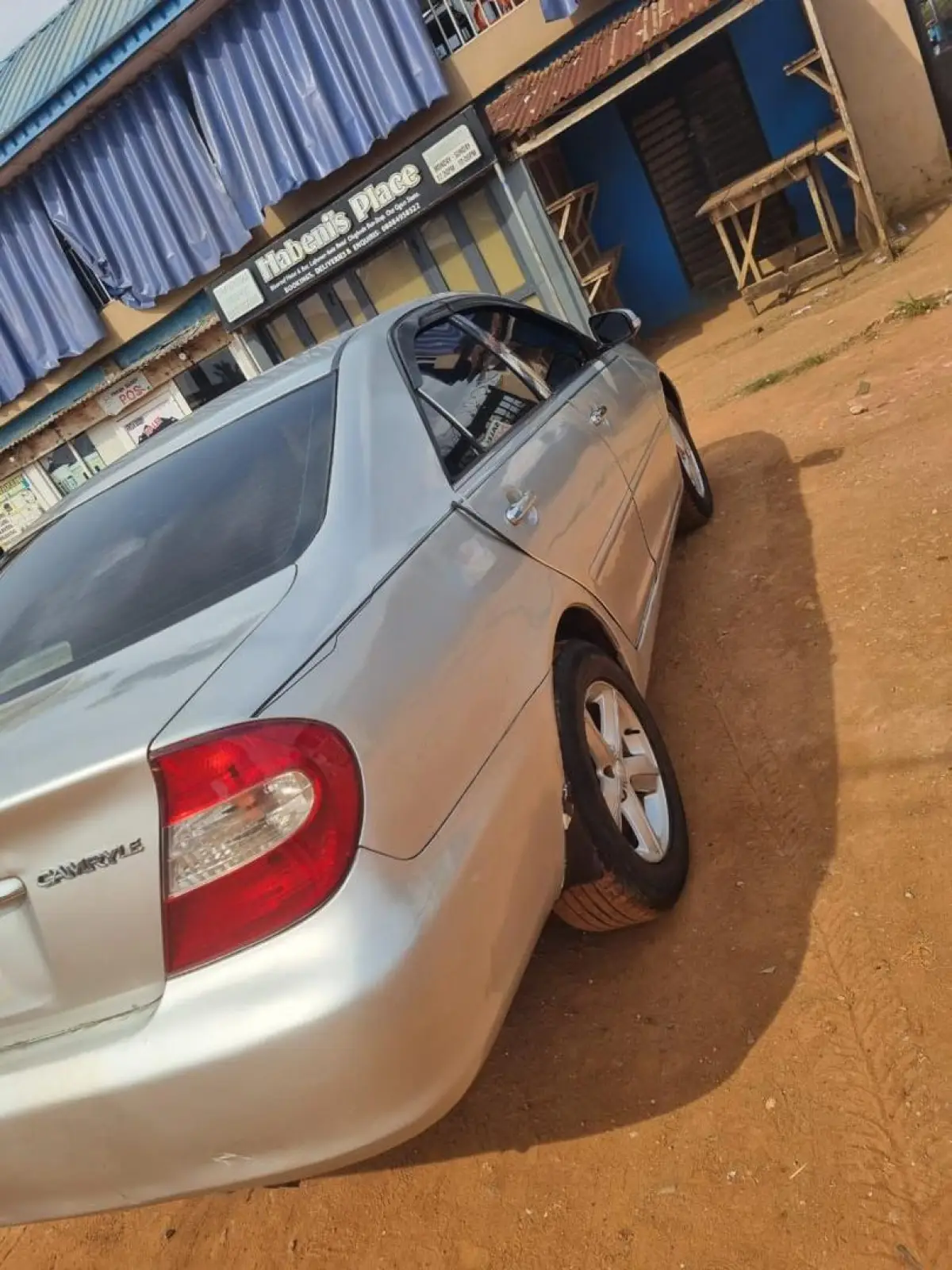 2004 Toyota Camry - Image 5