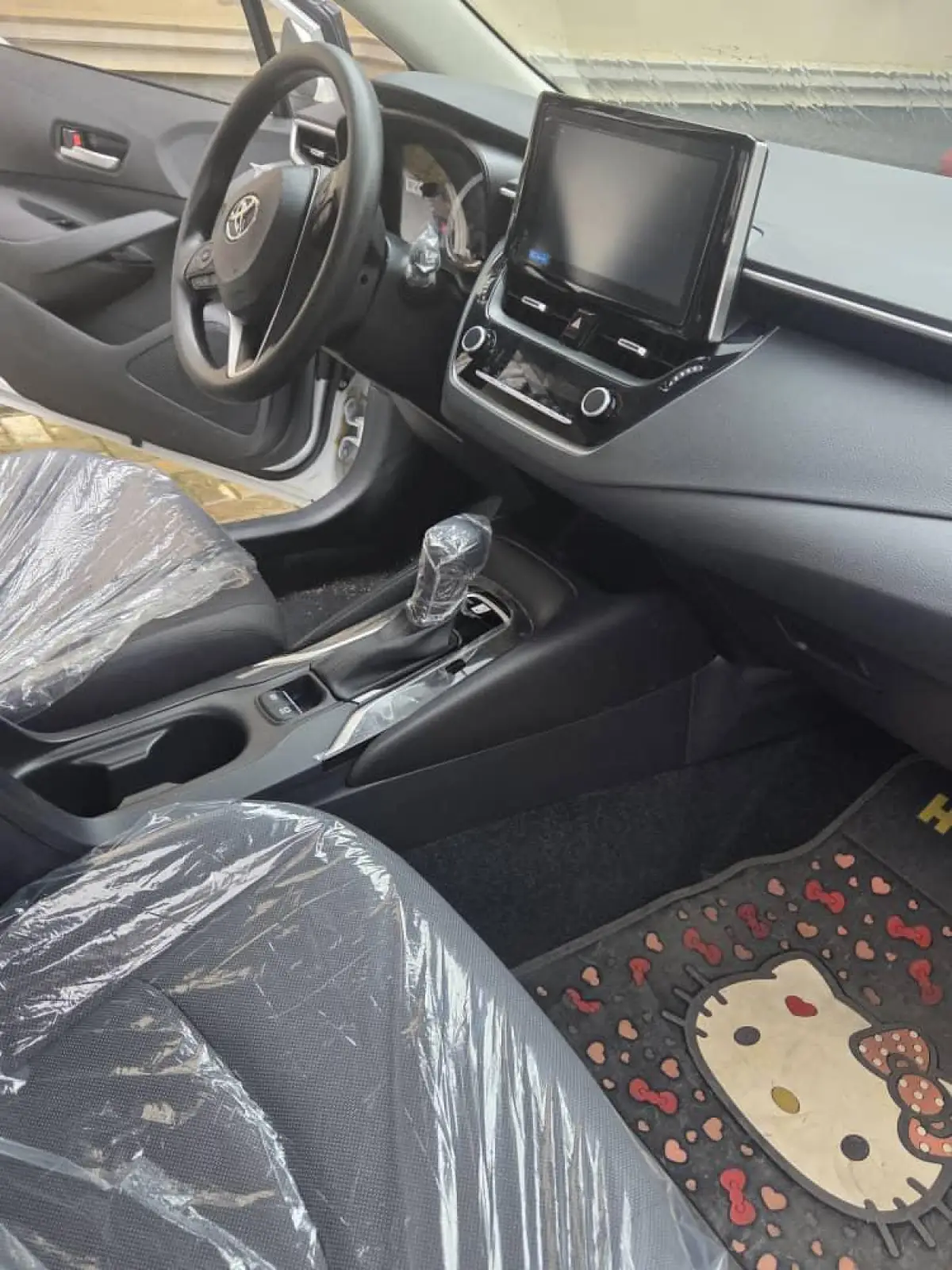 Toyota Corolla - Image 2