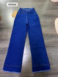 Baggy jeans